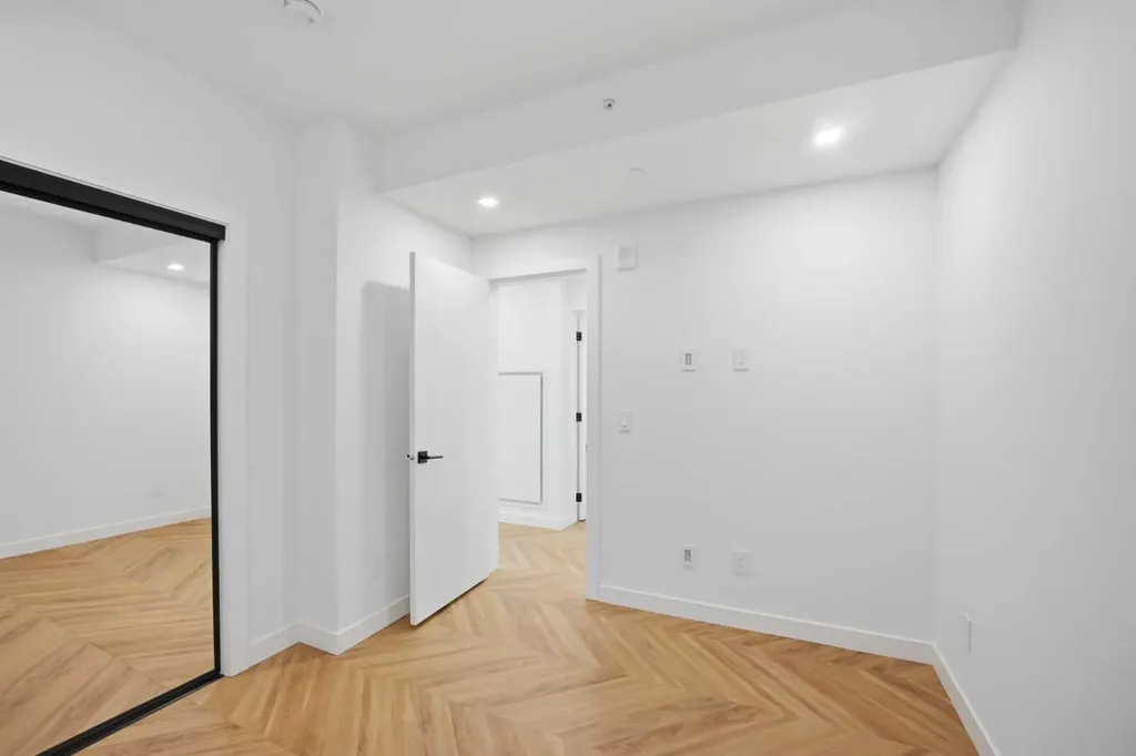 8445 Broadcast Avenue SW Calgary AB T3H 6B5