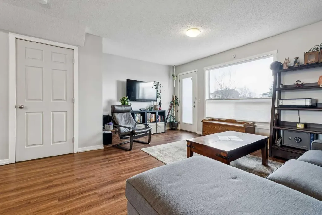 140 Sagewood Boulevard SW Airdrie AB T4B 3H5