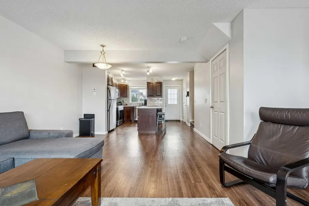140 Sagewood Boulevard SW Airdrie AB T4B 3H5
