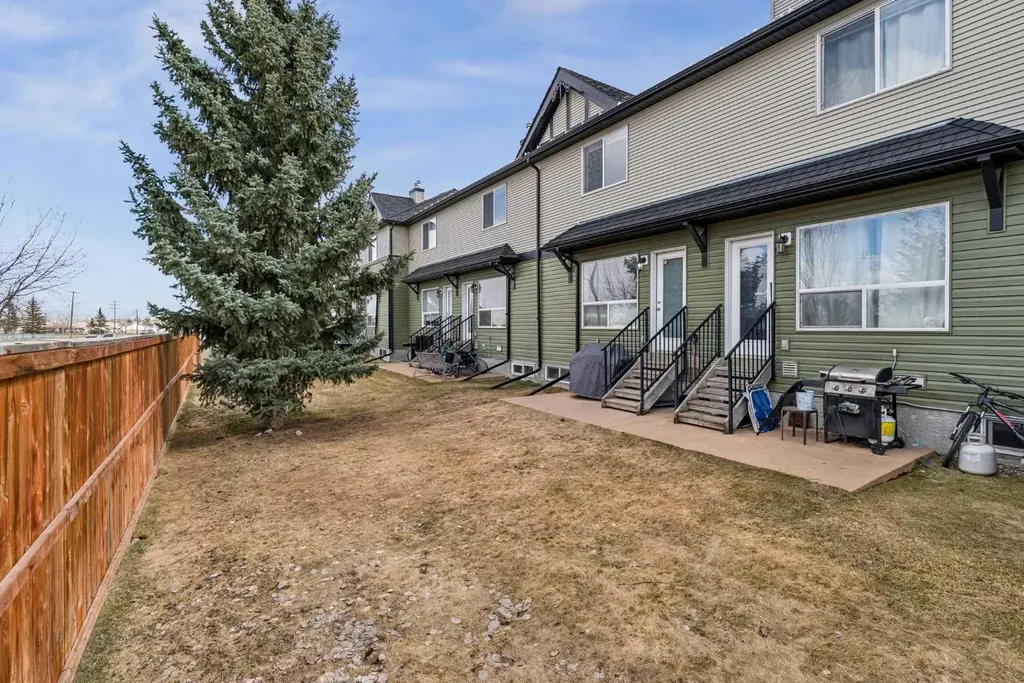 140 Sagewood Boulevard SW Airdrie AB T4B 3H5