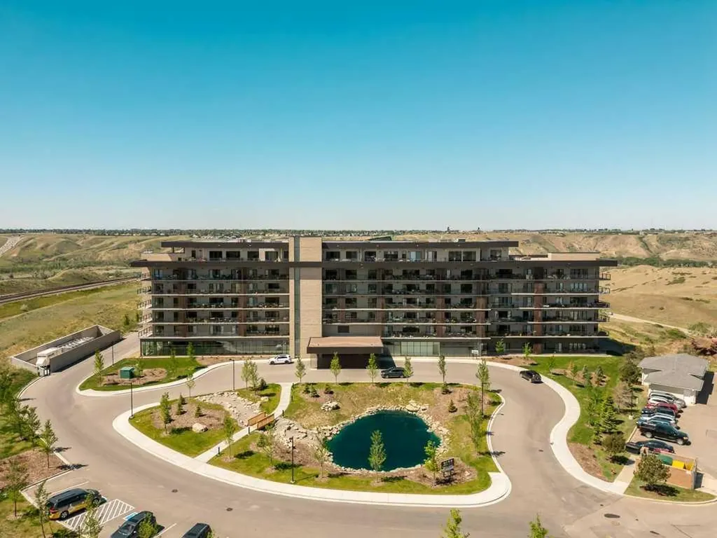 102 Scenic Drive N Lethbridge AB T1H 5L9