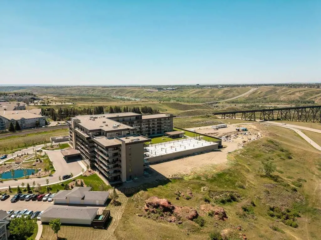 102 Scenic Drive N Lethbridge AB T1H 5L9