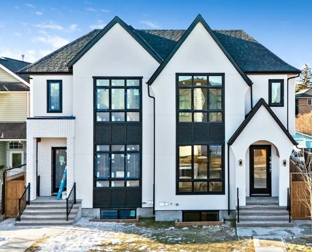 2433 23 Street NW Calgary AB T2M 3Y3