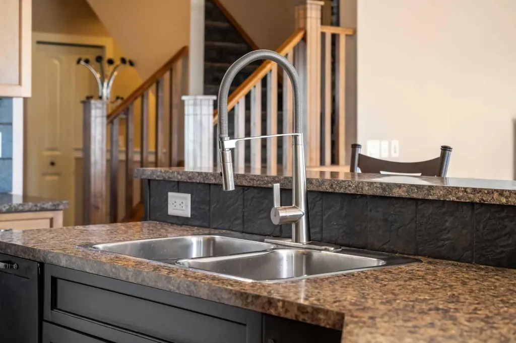 212 Crystal Green Place Okotoks AB T1S 2N4
