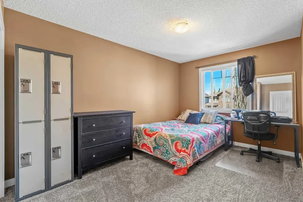 212 Crystal Green Place Okotoks AB T1S 2N4