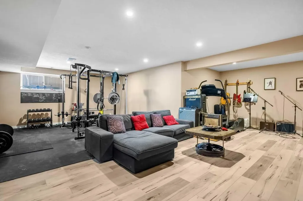 212 Crystal Green Place Okotoks AB T1S 2N4