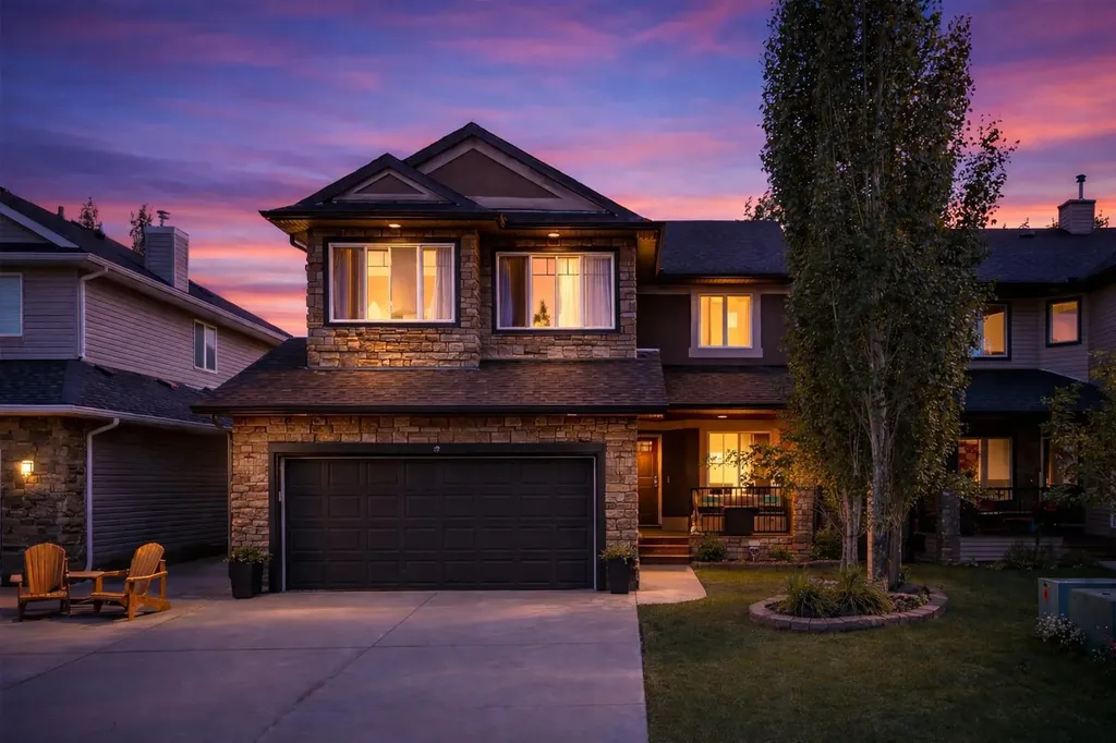 212 Crystal Green Place Okotoks AB T1S 2N4