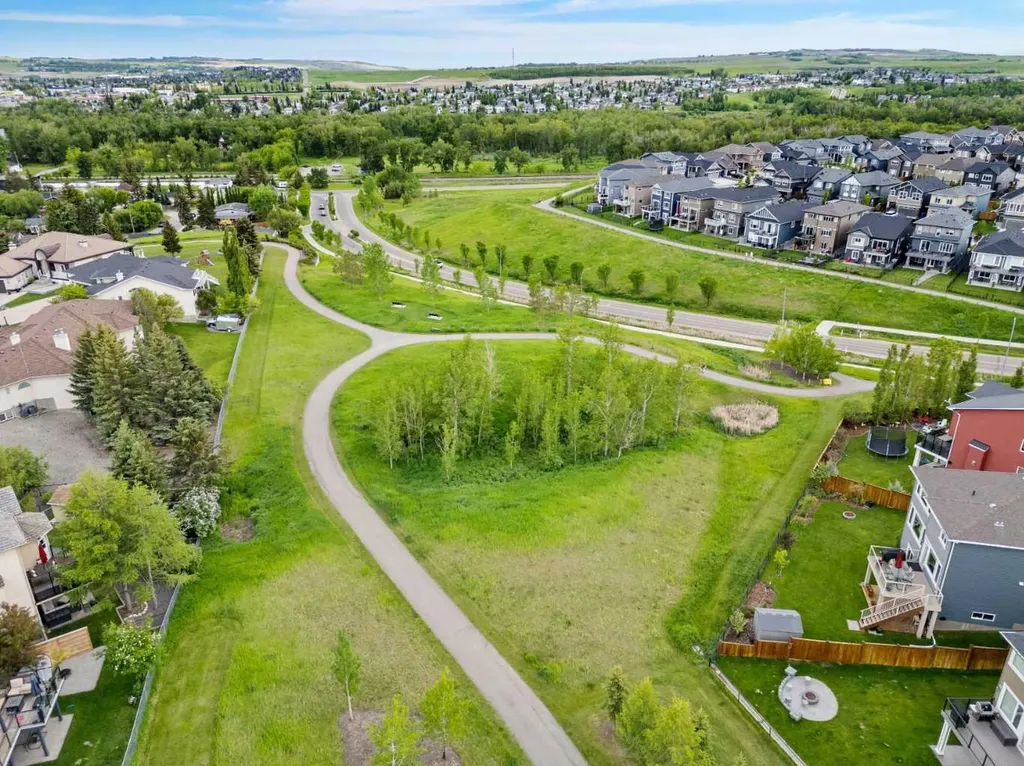 212 Crystal Green Place Okotoks AB T1S 2N4