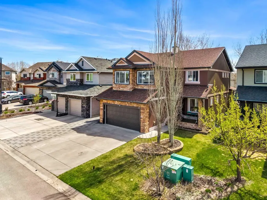212 Crystal Green Place Okotoks AB T1S 2N4
