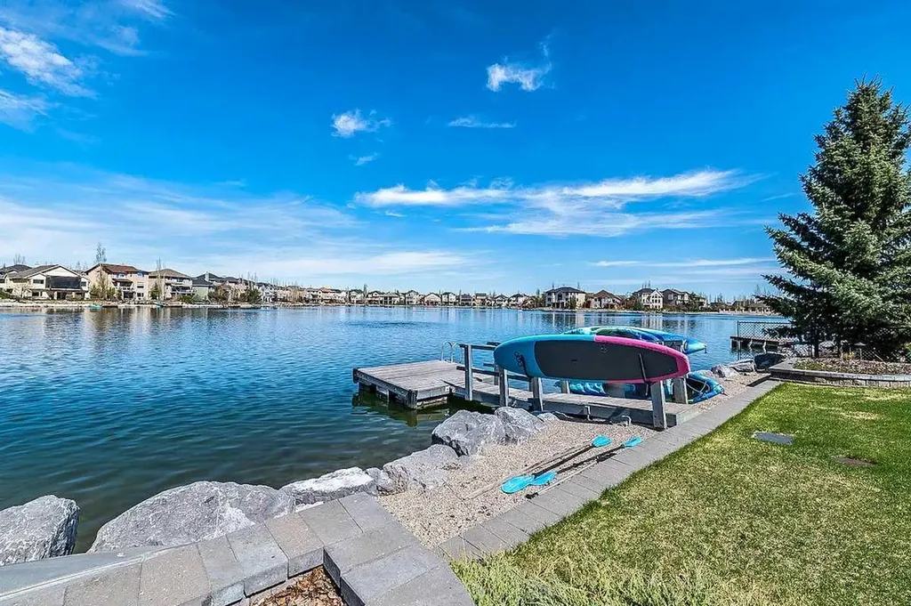 212 Crystal Green Place Okotoks AB T1S 2N4