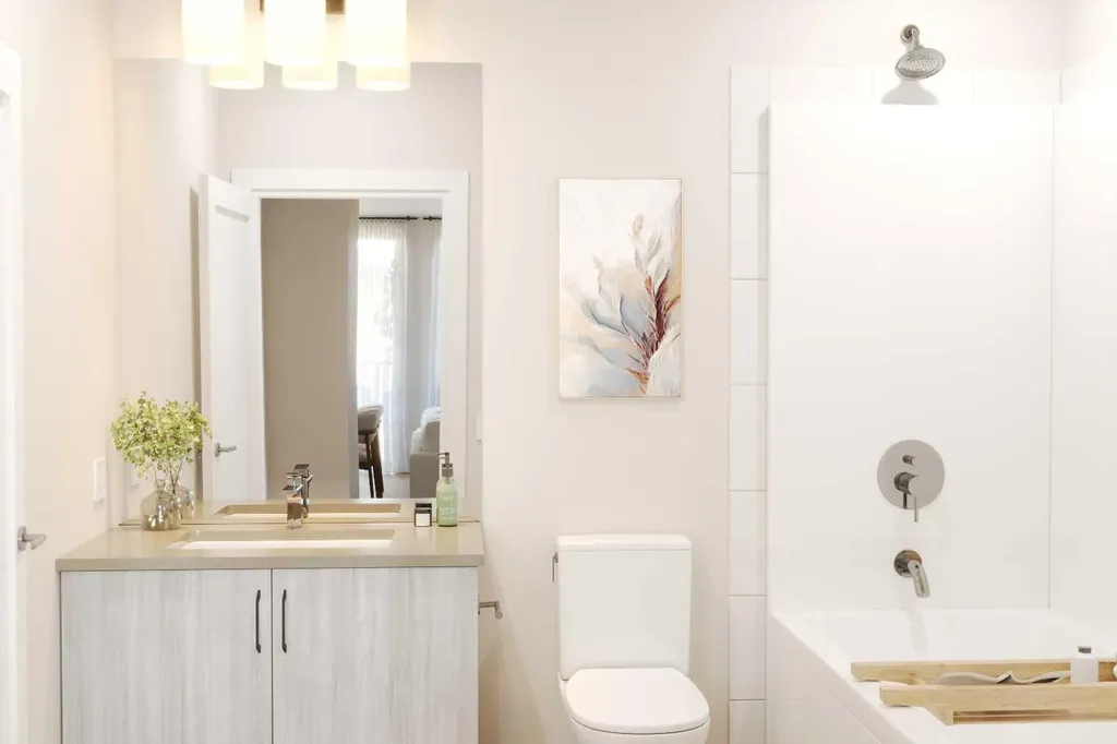 2026 81 Street SW Calgary AB T3H 3V9
