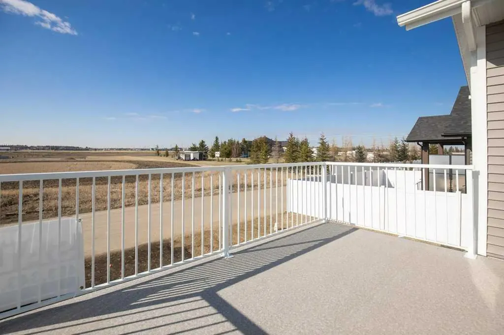 4 Emmett Crescent Red Deer AB T4P 3G8