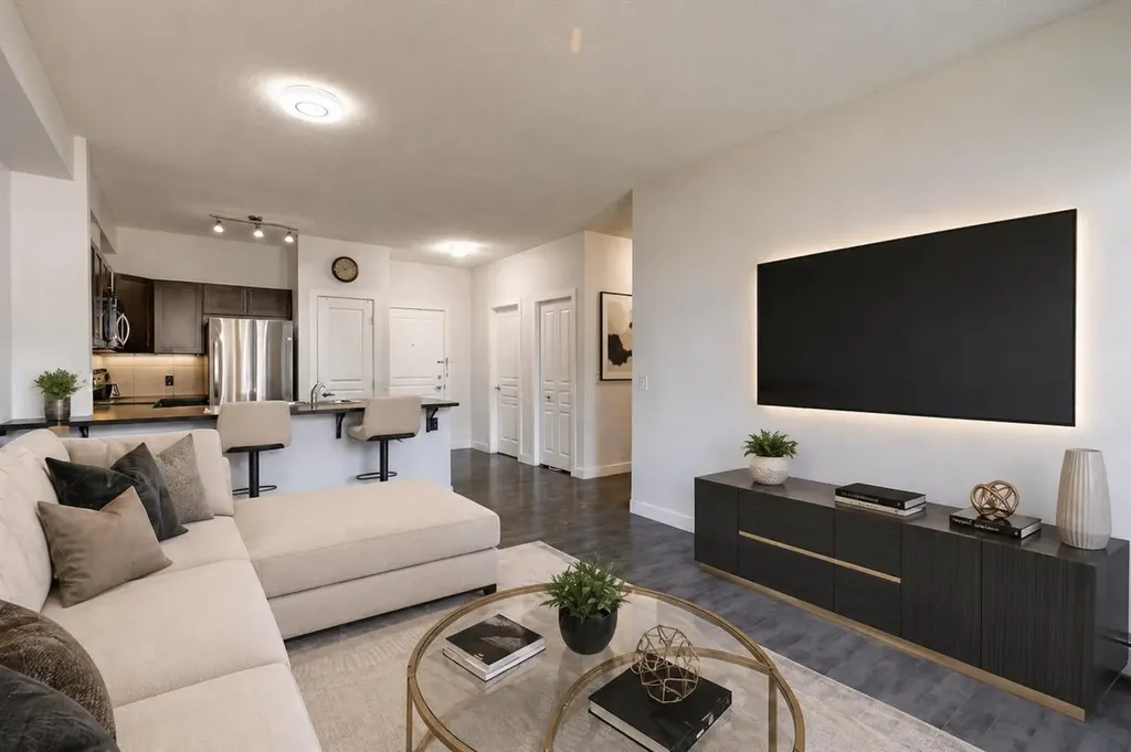22 Panatella Road NW Calgary AB T3K0V4