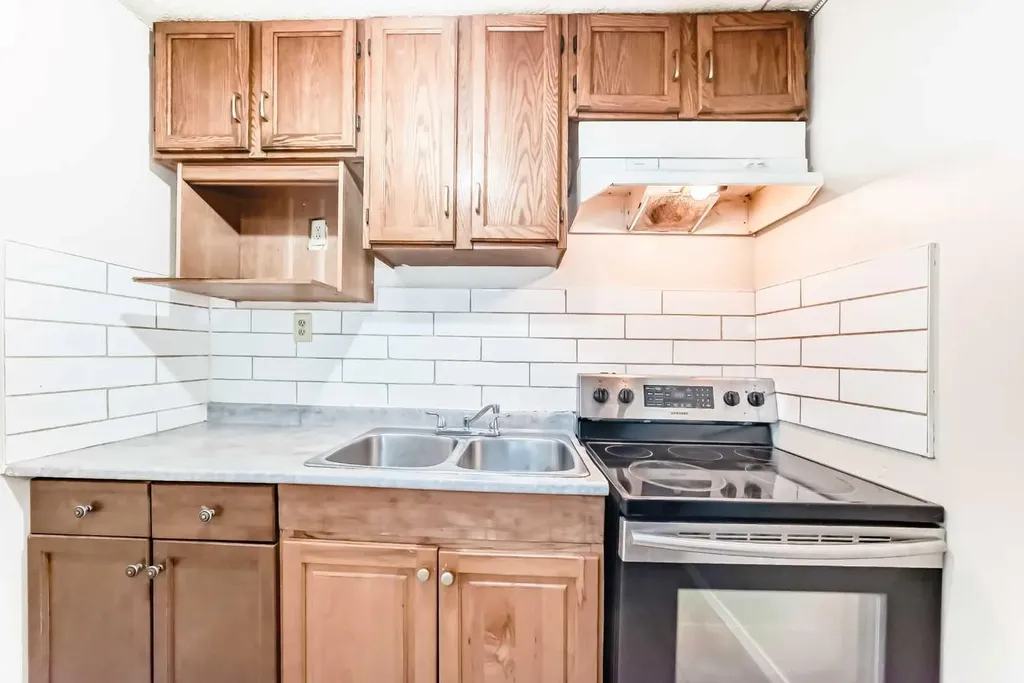 3341 Doverthorn Road SE Calgary AB T2B 2H1