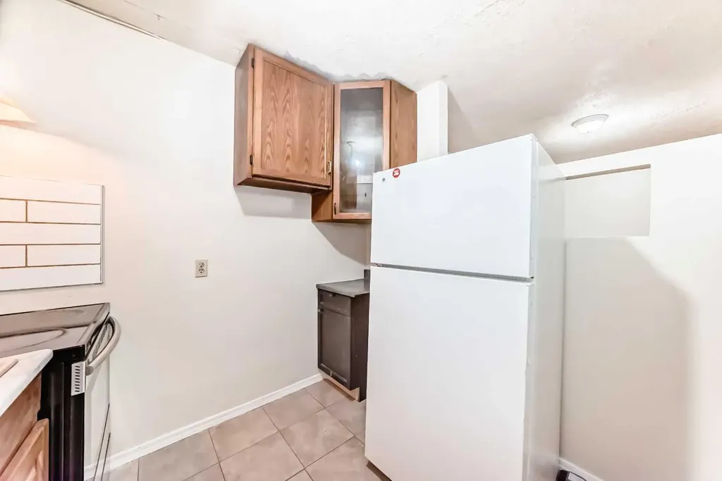 3341 Doverthorn Road SE Calgary AB T2B 2H1