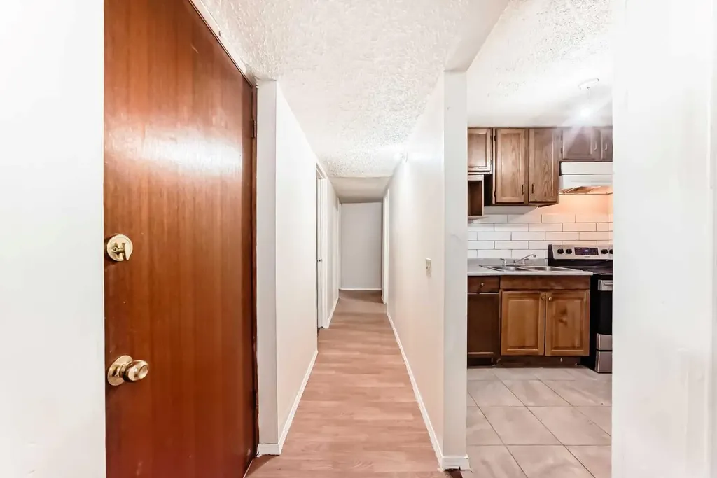 3341 Doverthorn Road SE Calgary AB T2B 2H1