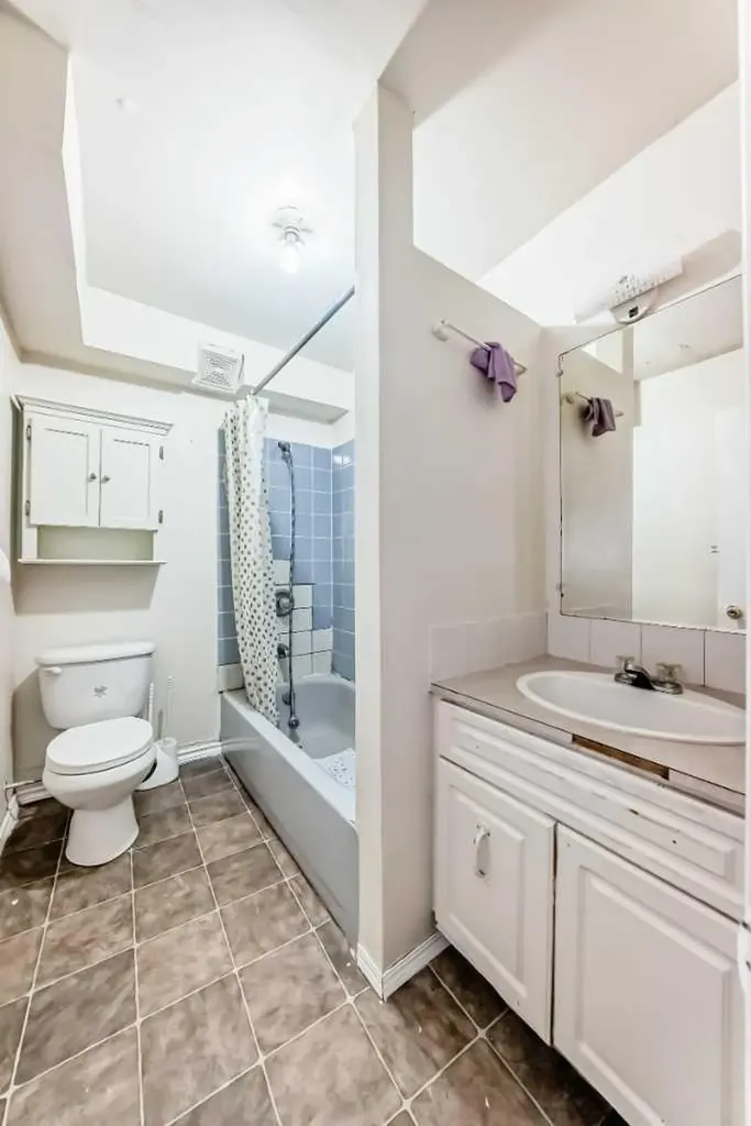 3341 Doverthorn Road SE Calgary AB T2B 2H1