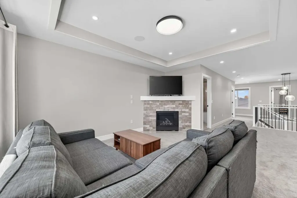 811 Mandalay Link Carstairs AB T0M 0N0
