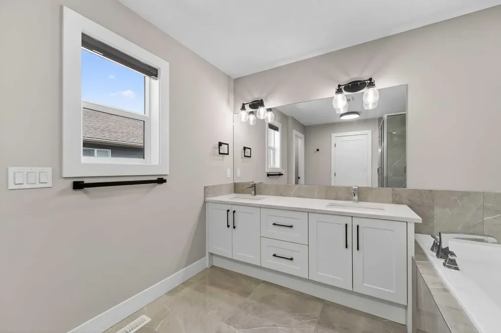 811 Mandalay Link Carstairs AB T0M 0N0