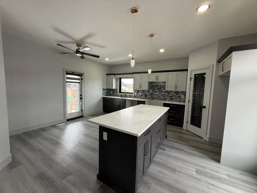 7115 37 Street Lloydminster AB T9V 3R1