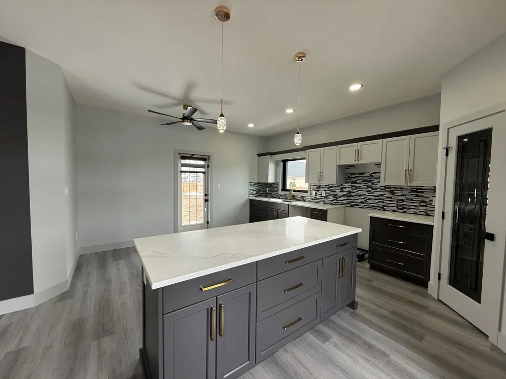 7115 37 Street Lloydminster AB T9V 3R1
