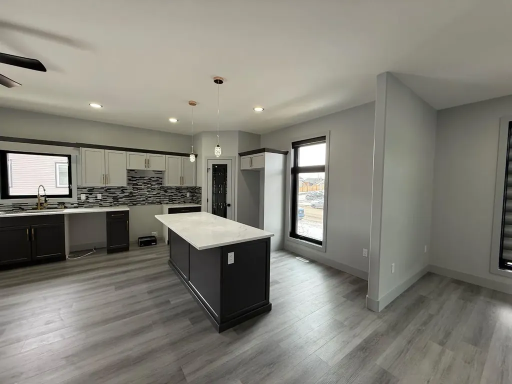 7115 37 Street Lloydminster AB T9V 3R1