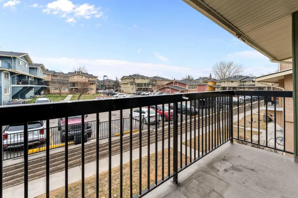 2200 Woodview Drive SW Calgary AB T2W 3N6