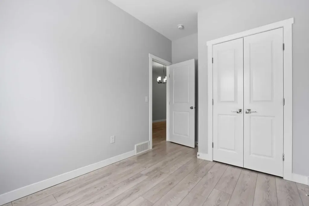 68 Cornerbrook View NE Calgary AB T3N 2B5