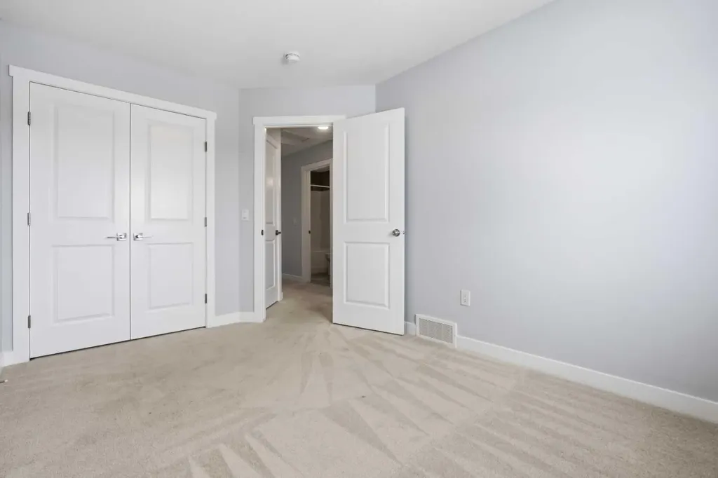 68 Cornerbrook View NE Calgary AB T3N 2B5