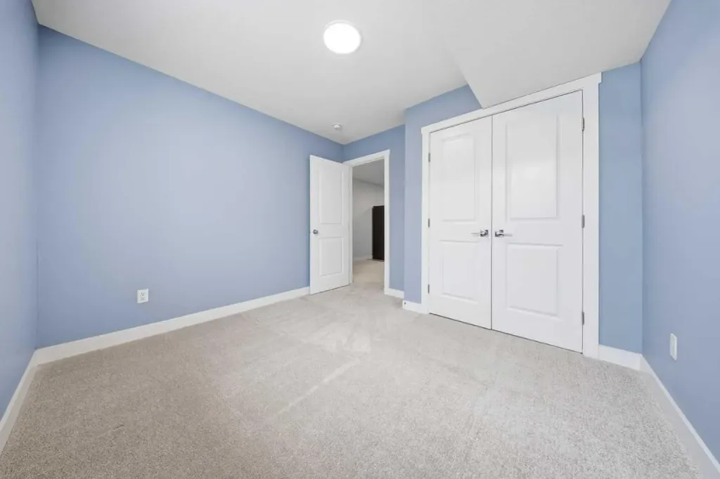 68 Cornerbrook View NE Calgary AB T3N 2B5
