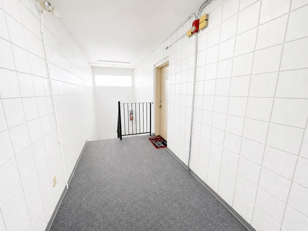 1327 Scenic Drive S Lethbridge AB T1K1M3