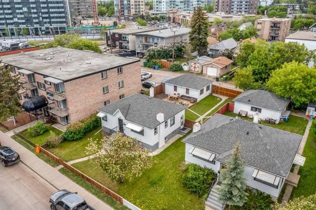 926 2 Avenue NW Calgary AB T2N 0E6
