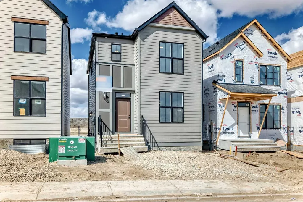 1098 Sawgrass Link NW Airdrie AB T4B5V2