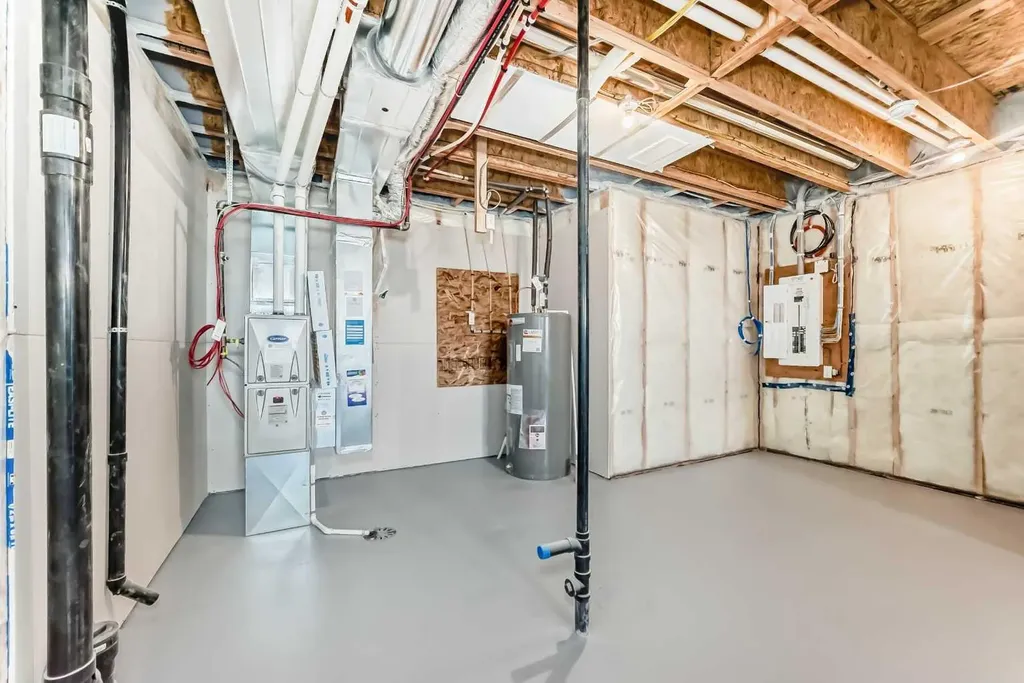 1098 Sawgrass Link NW Airdrie AB T4B5V2