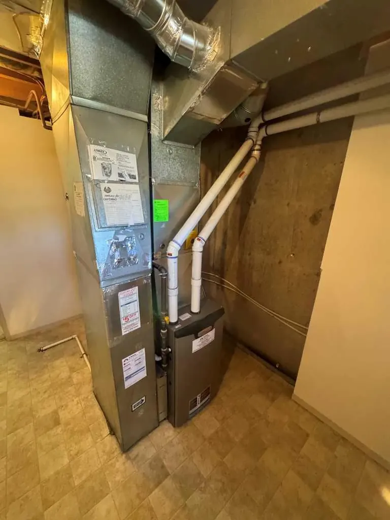 201 Holland Street NW Calgary AB T2K 2E9