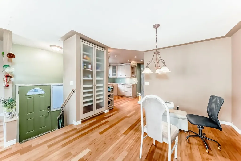 274 Templeview Way NE Calgary AB T1Y 3Y9