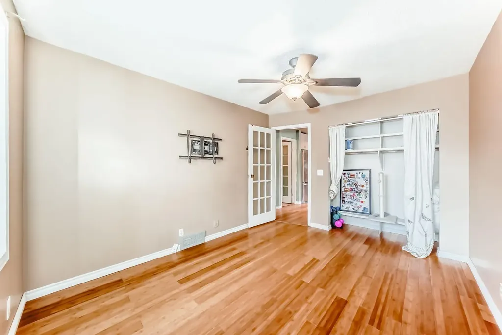 274 Templeview Way NE Calgary AB T1Y 3Y9