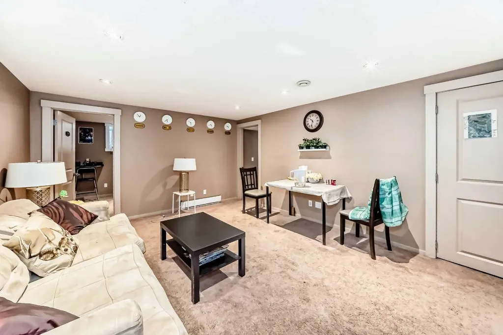2508 Morley Trail NW Calgary AB T2M 4G6