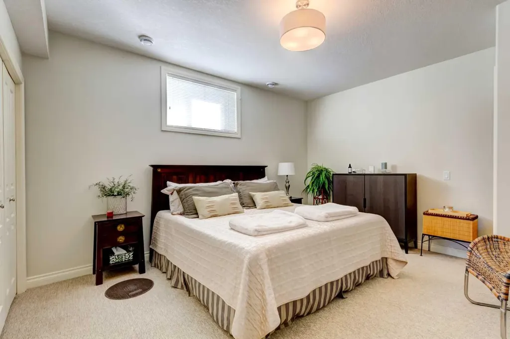 55 Tucker Circle Okotoks AB T1S 2K1