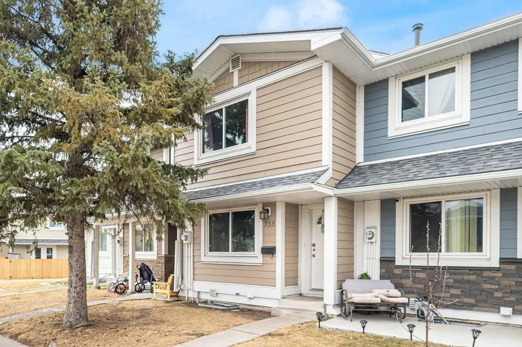 355 Georgian Villas Calgary AB T2A 7C7