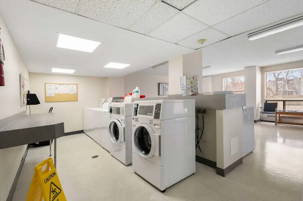 924 14 Avenue SW Calgary AB T2R 0N7