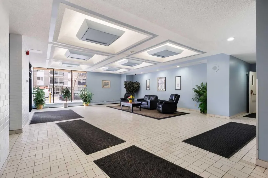 924 14 Avenue SW Calgary AB T2R 0N7