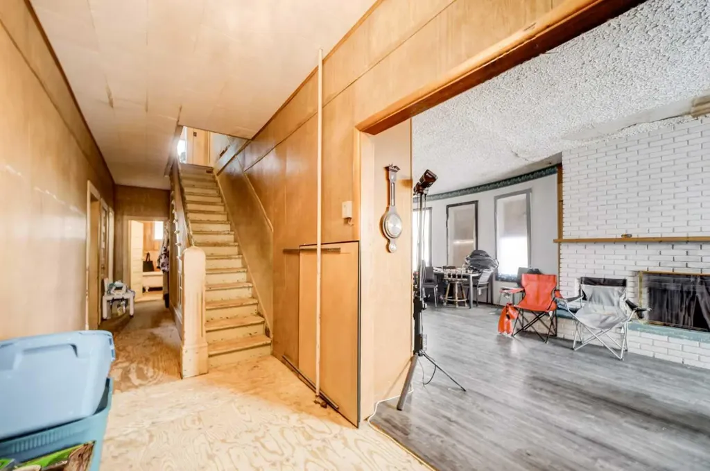 162 2 Avenue W Cardston AB T0K 0K0
