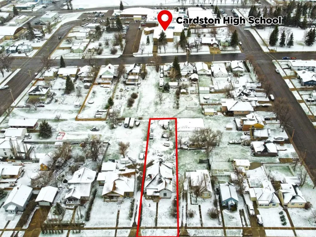 162 2 Avenue W Cardston AB T0K 0K0