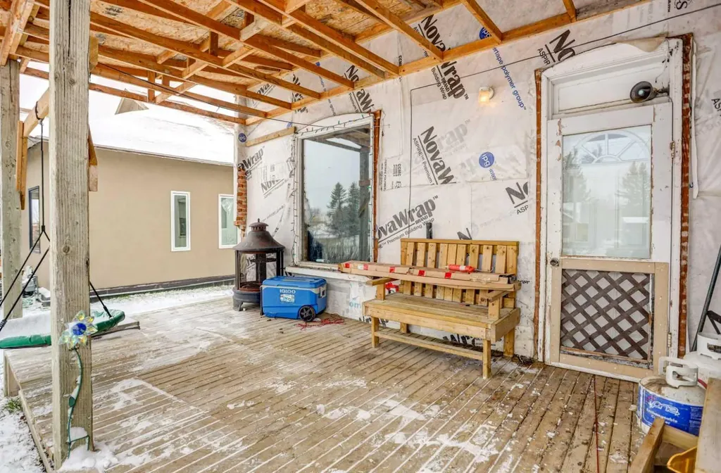 162 2 Avenue W Cardston AB T0K 0K0