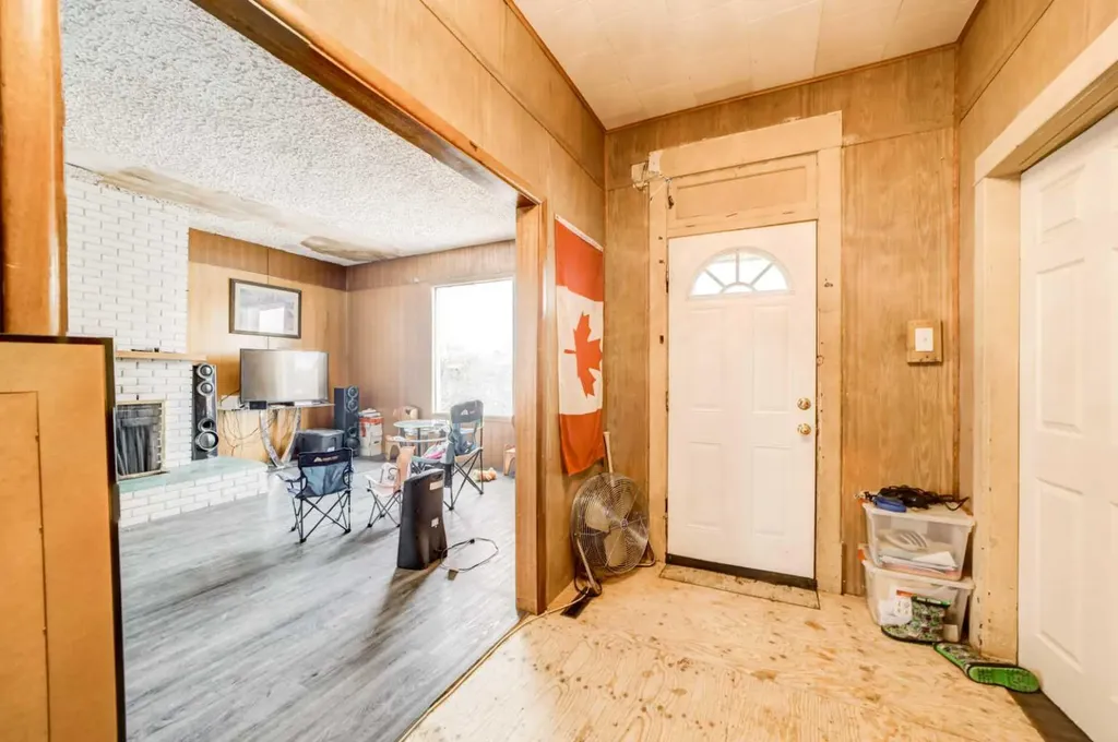 162 2 Avenue W Cardston AB T0K 0K0