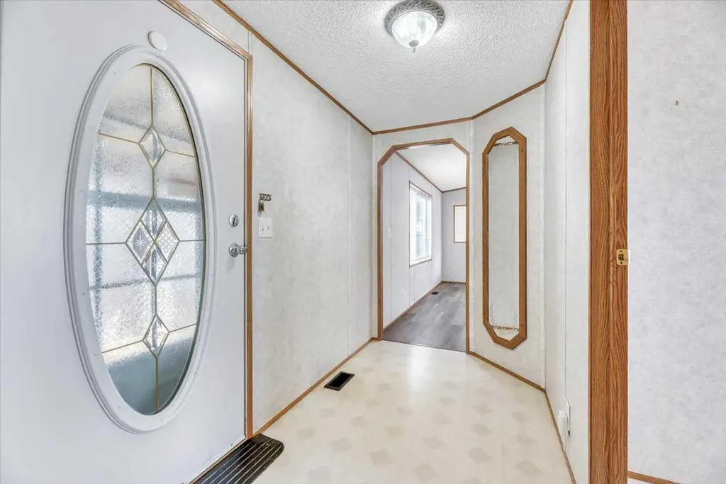 38 Doubletree Way Strathmore AB T1P 1M8