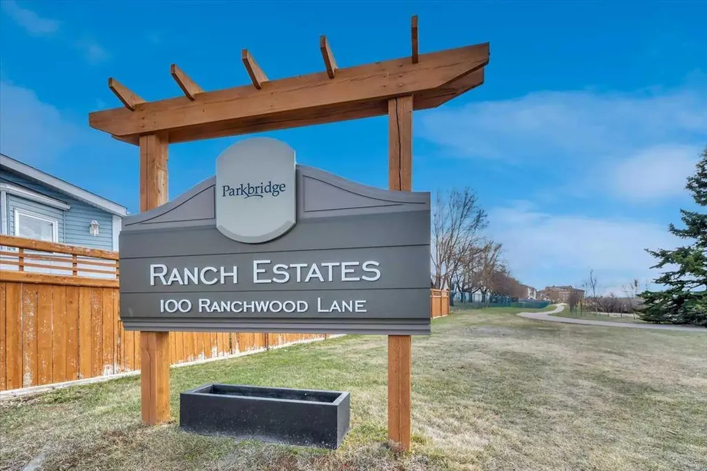 38 Doubletree Way Strathmore AB T1P 1M8