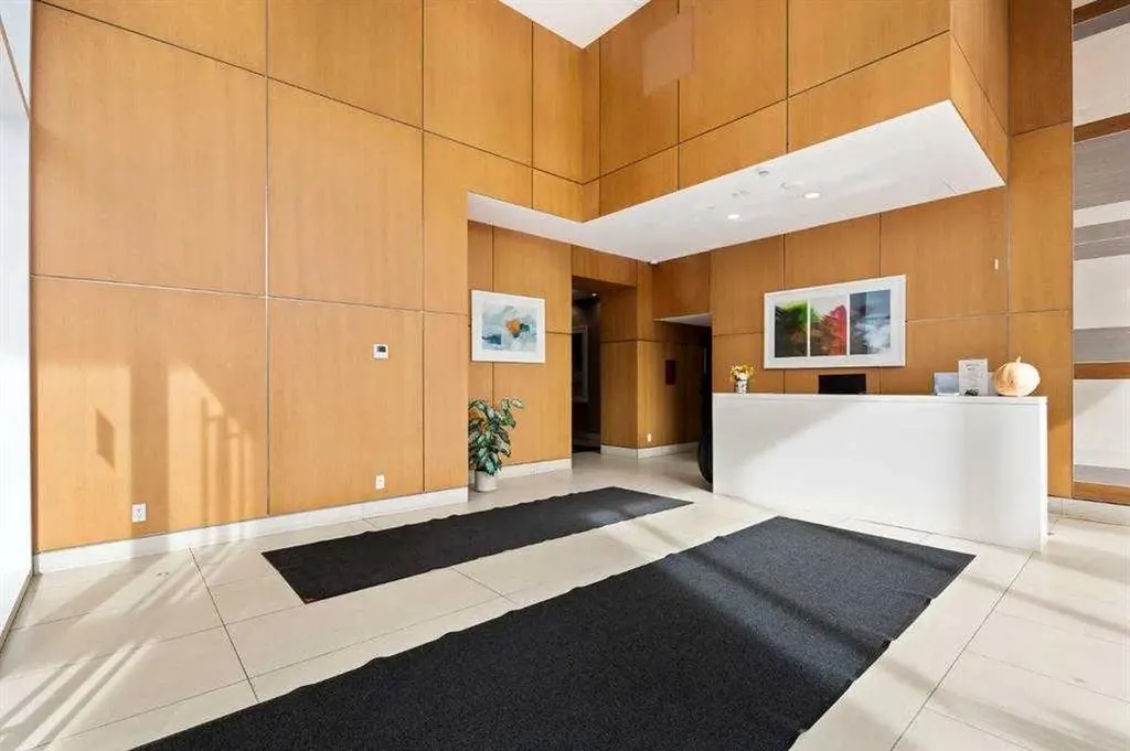 554 Riverfront Lane SE Calgary AB T2G 1K1