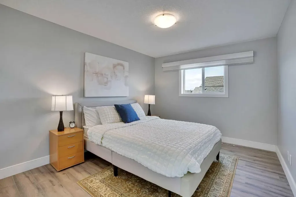 1319 Kings Heights Road SE Airdrie AB T4A 0E6